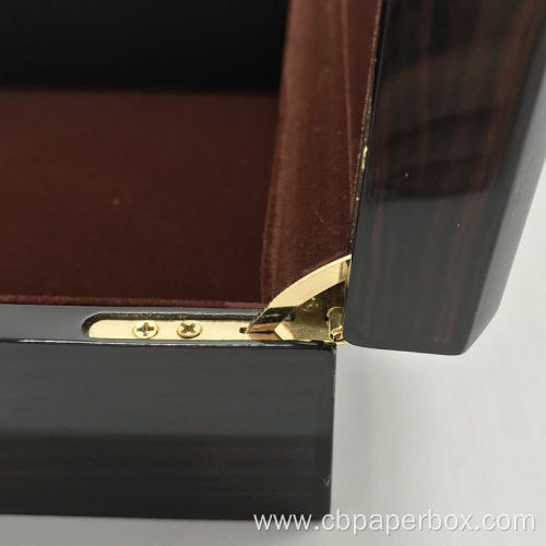 Elegante High Glossy Wooden Box For Abria Dates